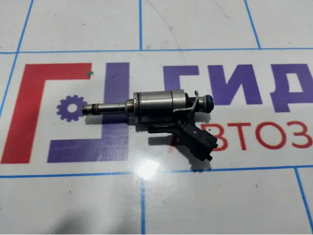 Форсунка инжекторная электрическая Peugeot 408 0261500494