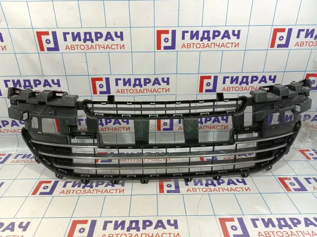 Решетка в бампер центральная Peugeot 408 967690617A