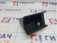 Ниша центральной консоли Peugeot 408 9684175777