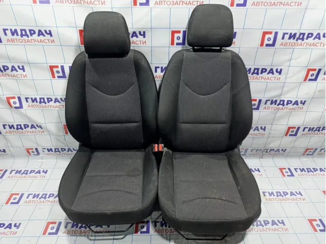 Комплект сидений Peugeot 408