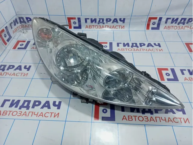 Фара правая Peugeot 408