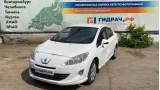 Кронштейн бампера передний левый Peugeot 408 9660551580