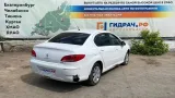 Кронштейн бампера передний левый Peugeot 408 9660551580