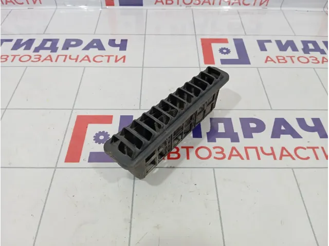 Решетка вентиляционная задняя левая Peugeot Partner 858073