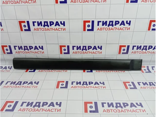 Накладка двери передней правой Peugeot Partner 9634563477
