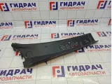 Решетка стеклоочистителя правая Peugeot Partner 9642405777