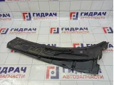 Решетка стеклоочистителя правая Peugeot Partner 9642405777