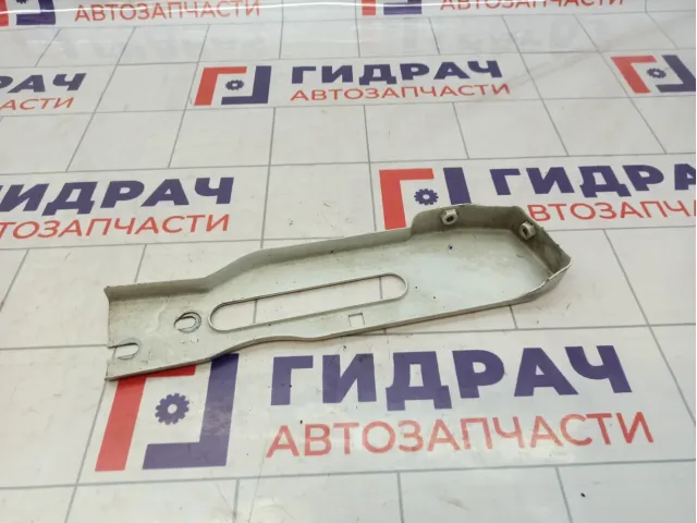 Элемент передней панели правый Peugeot Partner 7213NQ