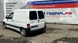 Бампер передний Peugeot Partner 7401W7