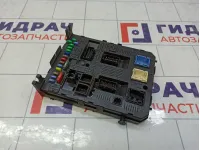 Блок предохранителей Peugeot Partner 281197595