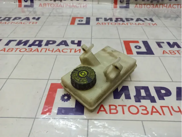 Бачок главного тормозного цилиндра Peugeot Partner 4635C3