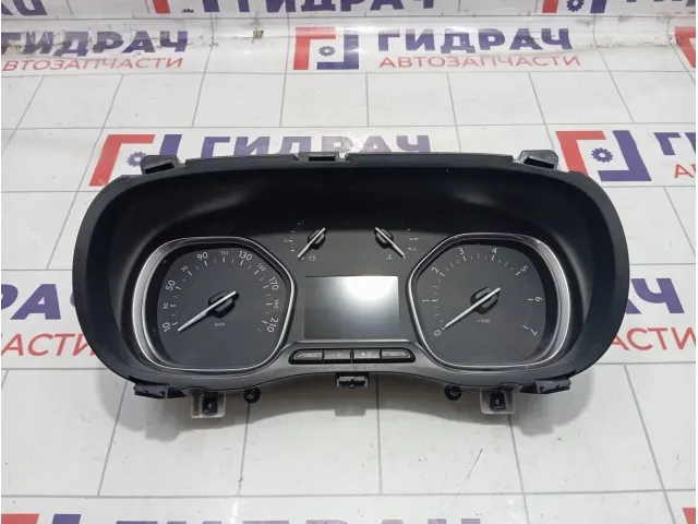 Панель приборов Peugeot Traveller  9822470980