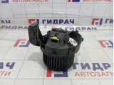 Моторчик отопителя (печки) задний Peugeot Traveller  1617561680