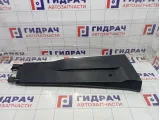 Обшивка стойки средней правой нижняя Peugeot Traveller  98106047ZD