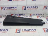 Обшивка стойки средней правой нижняя Peugeot Traveller  98106047ZD