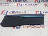 Обшивка багажника правая Peugeot Traveller  98103967ZD