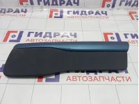Обшивка багажника правая Peugeot Traveller  98103967ZD