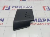Накладка декоративная сидения левая Peugeot Traveller  98117512ZD