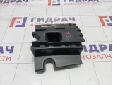 Кронштейн бампера заднего правый Peugeot Traveller  98096635XT