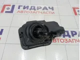 Лючок бензобака Peugeot Traveller  9809503280