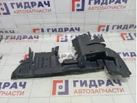 Дефлектор радиатора левый Peugeot Traveller  9808276980