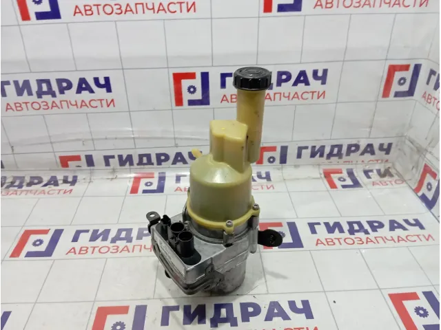 Насос гидроусилителя Peugeot Traveller  9818127580