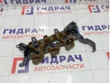 Кронштейн топливной рейки Peugeot Traveller  9808843180