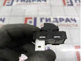 Кнопка стеклоподъемника правая Peugeot Traveller  96762292ZD