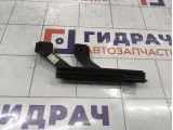 Направляющая стекла двери левая Peugeot Traveller  9812451180
