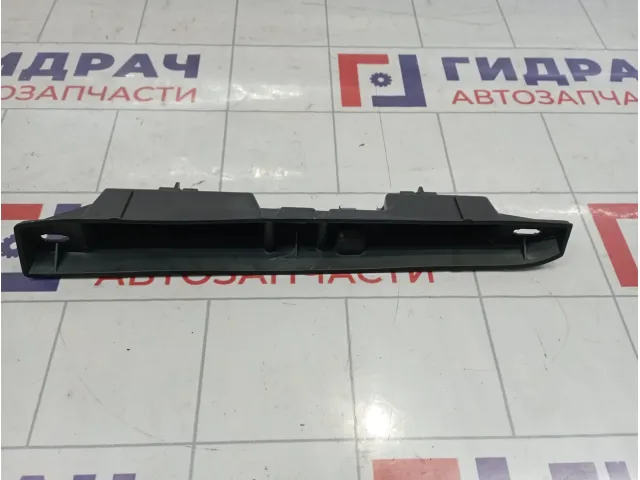 Накладка торпедо Peugeot Traveller  9811151680