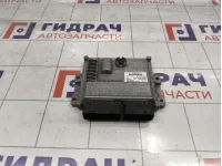 Блок управления двигателем Peugeot Traveller  9818035080