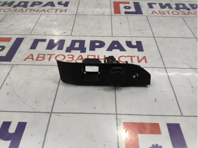 Накладка торпедо Peugeot Traveller  98115537ZD