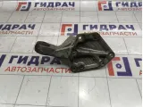 Кронштейн промежуточного вала Peugeot Traveller  9810139080