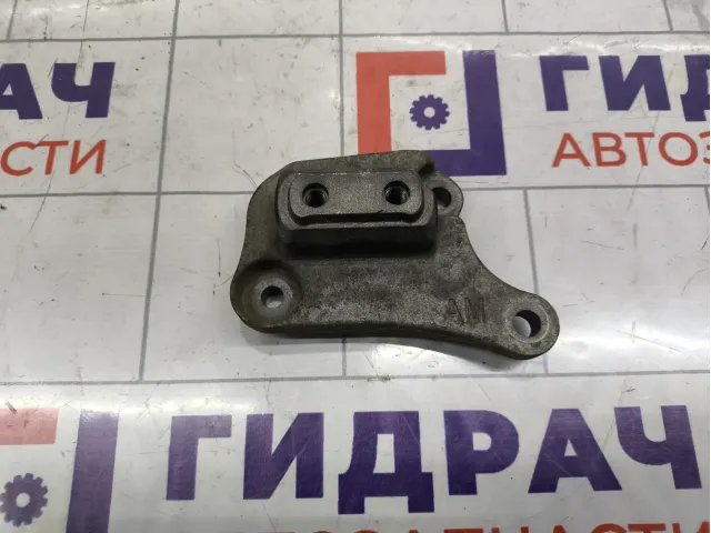 Опора КПП Peugeot Traveller  9673773380