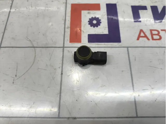 Датчик парковки задний Peugeot Traveller  1609981080