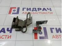 Петли двери передней правой Porsche Cayenne (9PA) Петли двери передней правой Porsche Cayenne (9PA)