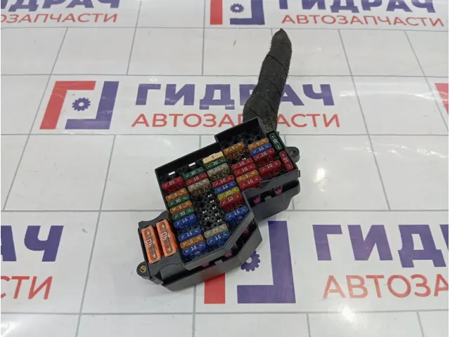 Блок предохранителей Porsche Cayenne (9PA) 7L0941828A