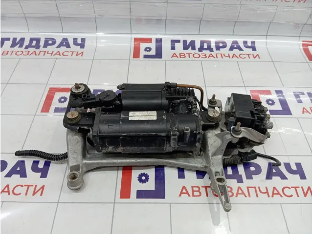 Насос регулировки подвески Porsche Cayenne (9PA) 7L0616006E