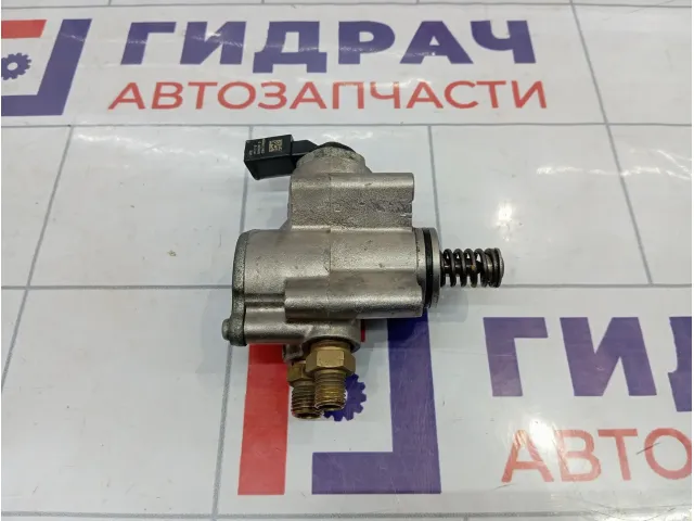Насос (ТНВД) бензиновый Porsche Cayenne (9PA) 95511031600