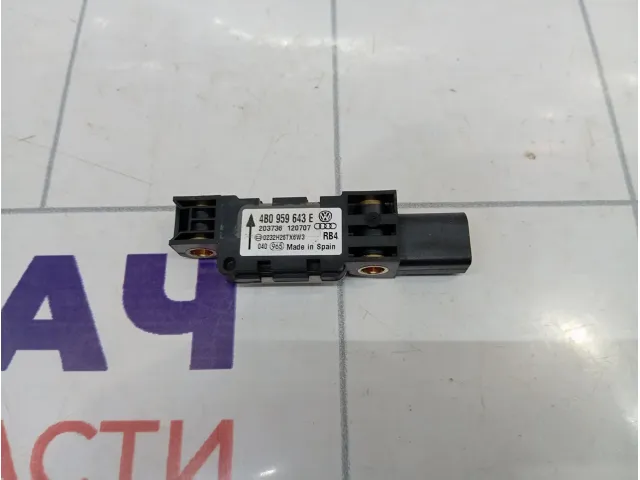 Датчик AIR BAG Porsche Cayenne (9PA) 4B0959643E