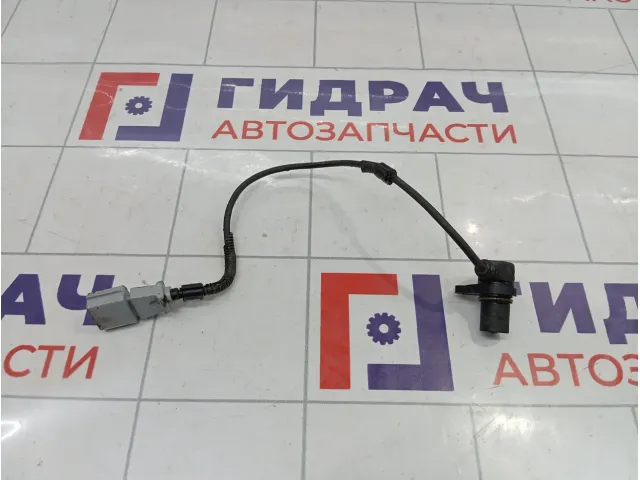 Датчик положения коленвала Porsche Cayenne (9PA) 95560614700
