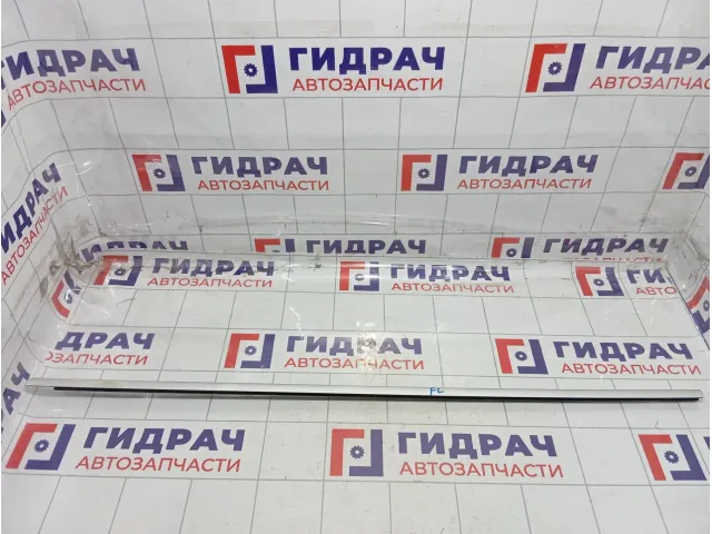 Накладка стекла переднего левого Porsche Cayenne (9PA) 95553147100 