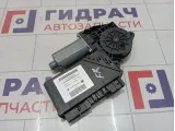 Моторчик стеклоподъемника передний правый Porsche Cayenne (9PA) 95562470202