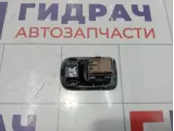 Кнопка стеклоподъемника правая Porsche Cayenne (9PA) 7L5959858B