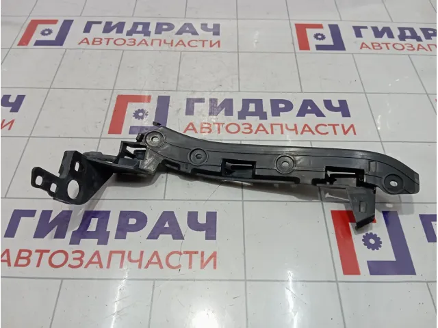 Кронштейн бампера переднего правый Porsche Cayenne (9PA) 7L5807050