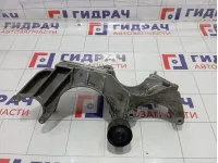 Кронштейн генератора Porsche Cayenne (9PA) 95514715100