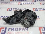 Кронштейн фары правый Porsche Cayenne (9PA) 95563104400
