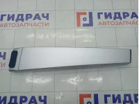 Накладка декоративная центральной стойки правая Porsche Cayenne 7L5853318D