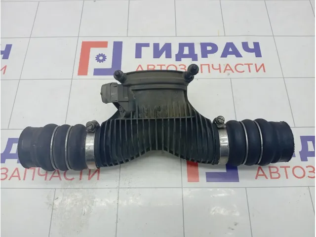Патрубок интеркулера Porsche Cayenne 7L5145770