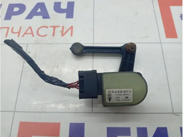 Датчик положения кузова задний Porsche Cayenne 7L0616571D